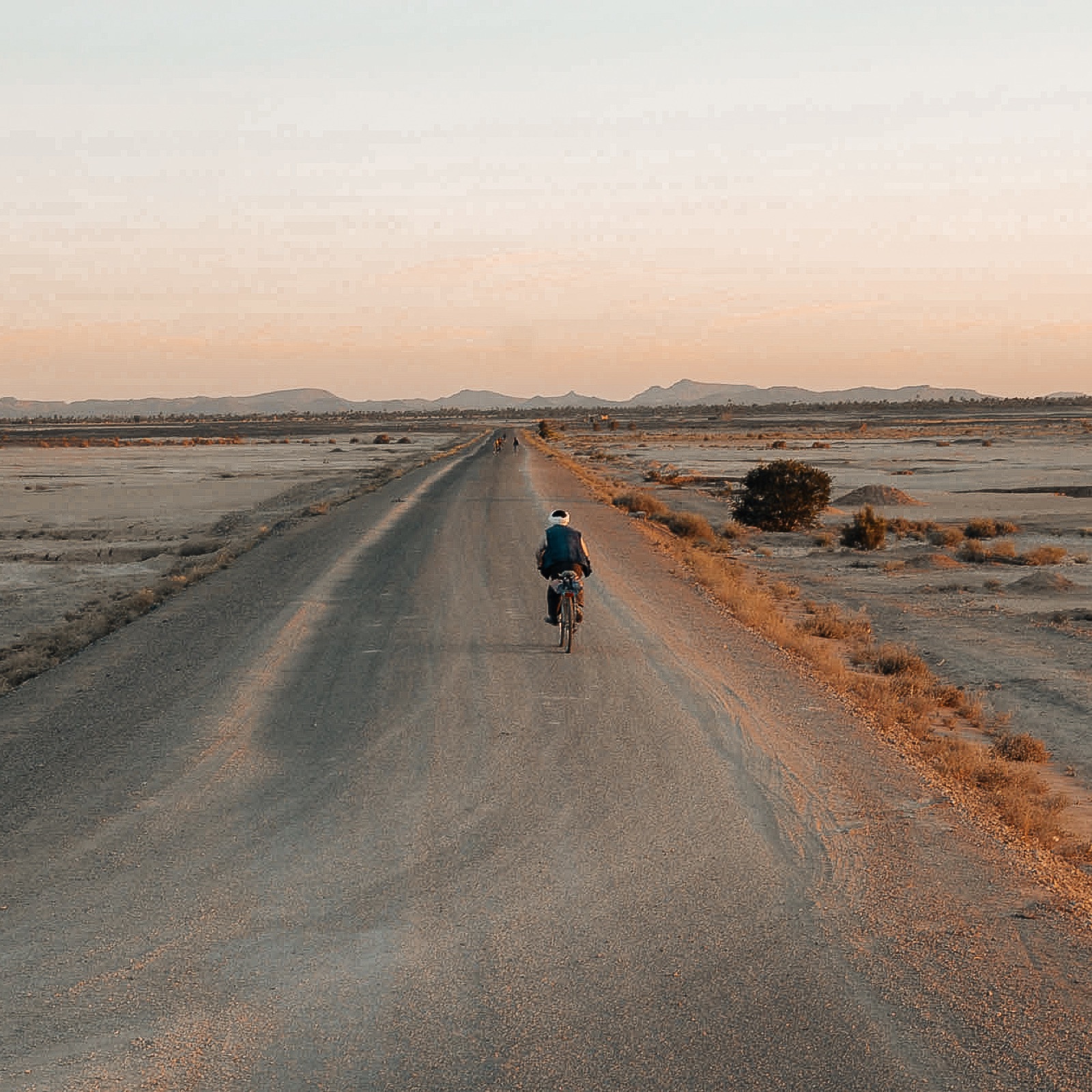 Strada verso lo ksar Haroun nel Tafilalt marocchino