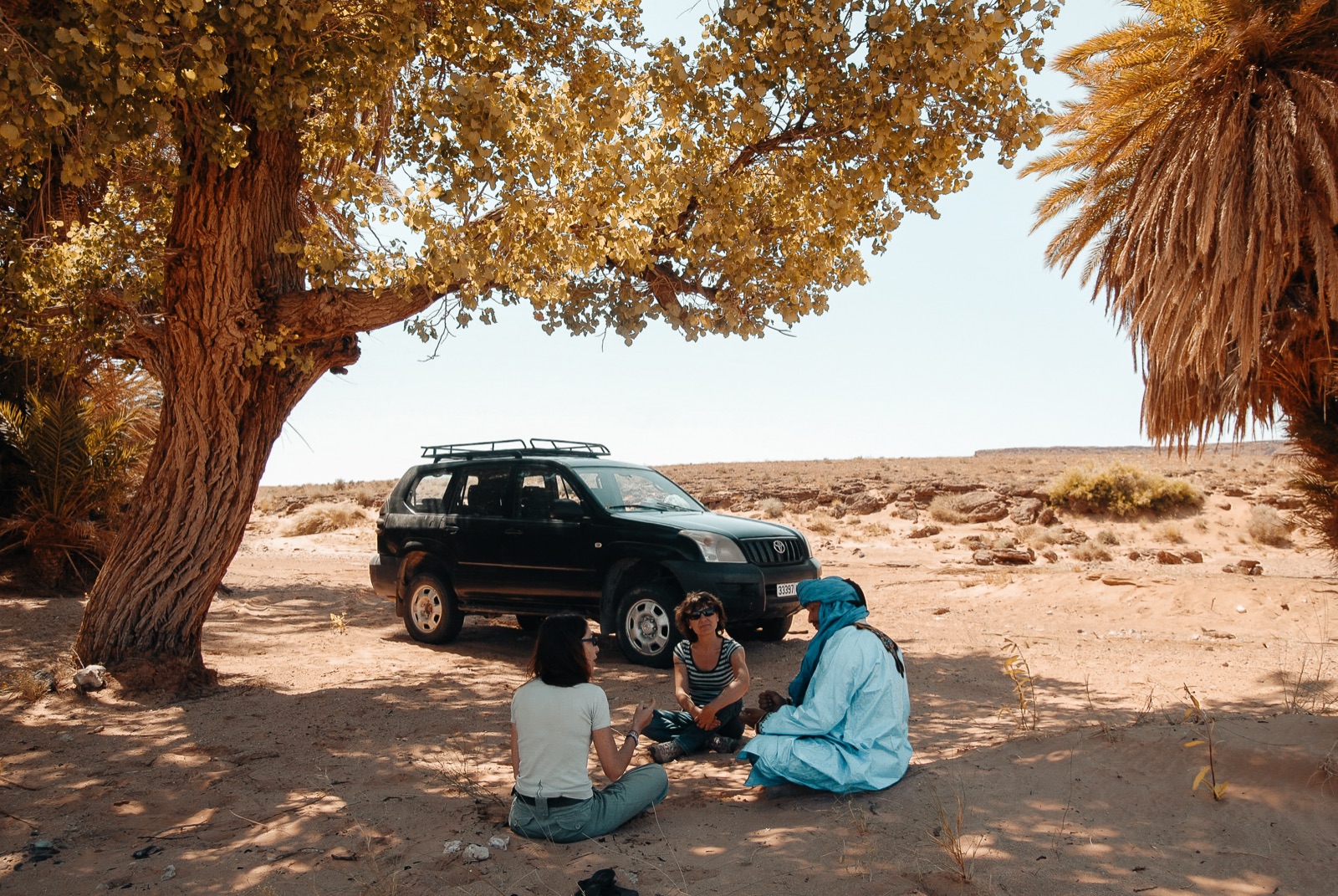 Sosta all'oasi di Safsaf durante il viaggio nel Sahara