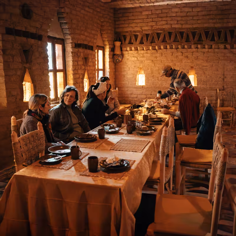 Cena nella tenda berbera a Dar Haroun